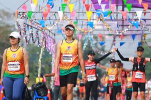 BIB: 43075, 45310
                            <button type="button" onclick="openModal(9915106)" class="btn btn-primary btn-sm float-right btn-popup" data-toggle="modal" data-target=".modal-high-quality">
                        <i class="fas fa-shopping-cart"></i> Add to Cart
                    </button>
                                            <button type="button" onclick="isThisMe(9915106, true)" class="btn btn-success btn-sm float-right btn-popup btn-isme hidden" data-toggle="tooltip" data-placement="bottom" title="นี่คือรูปของคุณใช่ไหม คลิกที่นี่เพื่อเอาเข้าอัลบั้ม">
                        <i class="fas fa-plus"></i> Add to album
                    </button>
                    <button type="button" onclick="isThisMe(9915106, false)" class="btn btn-warning btn-sm float-right btn-popup btn-isnotme hidden">
                        <i class="fas fa-ban"></i> Remove from album
                    </button>